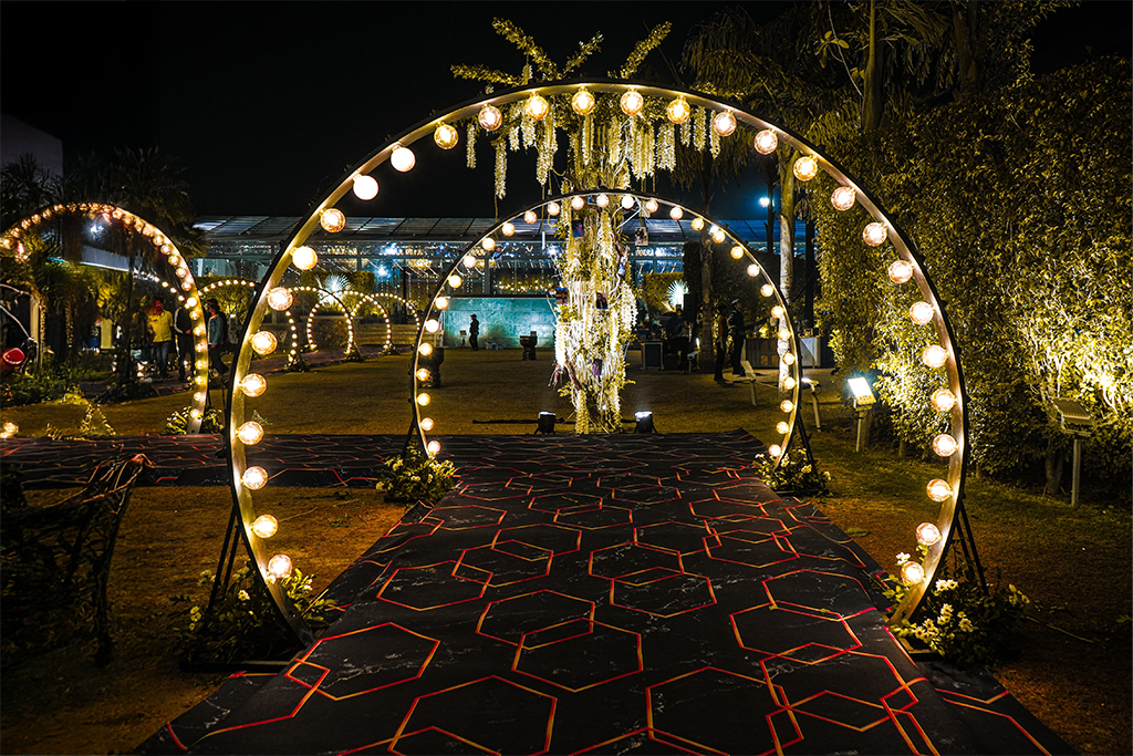 Weddings & Receptions